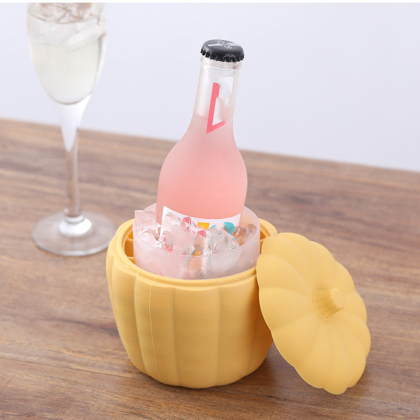 2-in-1 Pumpkin Ice Cube Maker