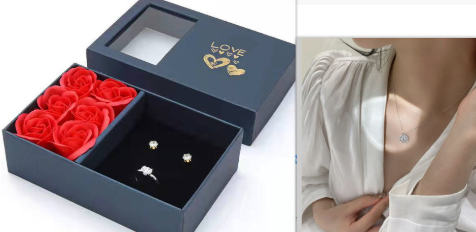 Magnetic Folding Heart Necklace