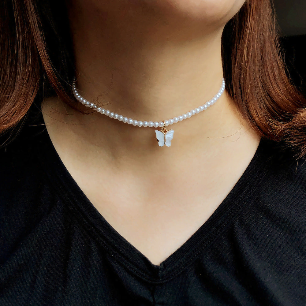 Elegant Pearl Butterfly Choker